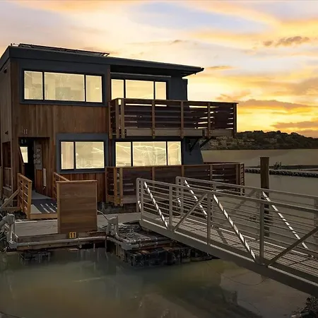 Floating Condos Of Commodore 11 Mill Valley Exterior photo